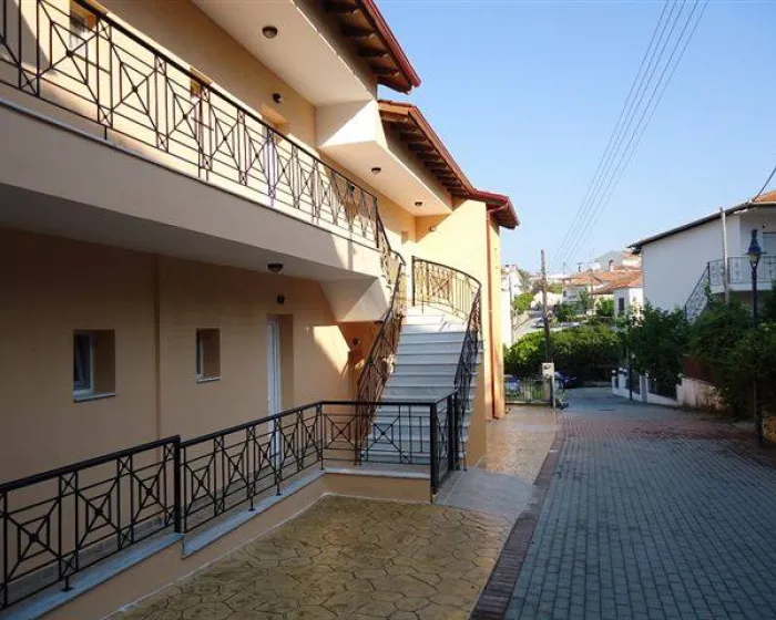 Crystal Magic Polihrono