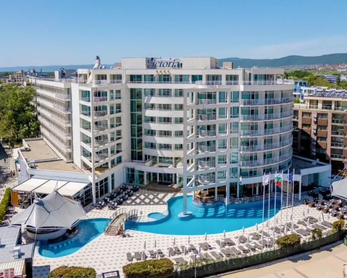 Effect Grand Victoria Hotel