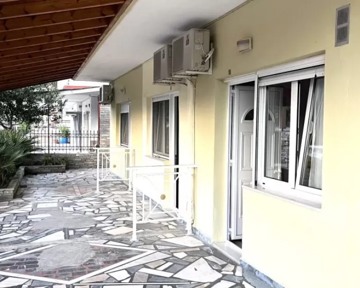 Vila Fluris Paralija