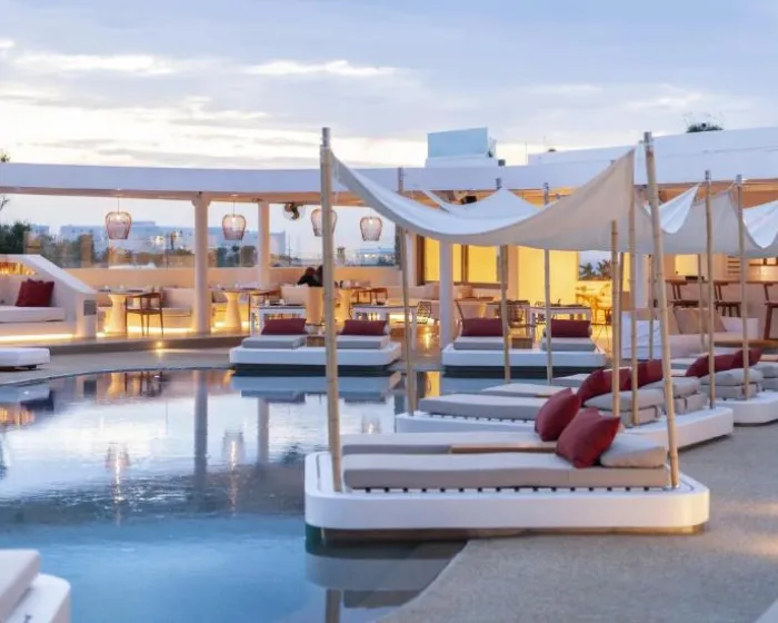 Andronikos Hotel (Adults only)