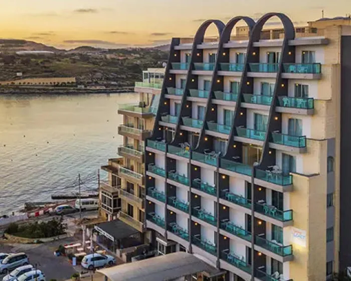 Ax Sunny Coast Resort &amp; SPA