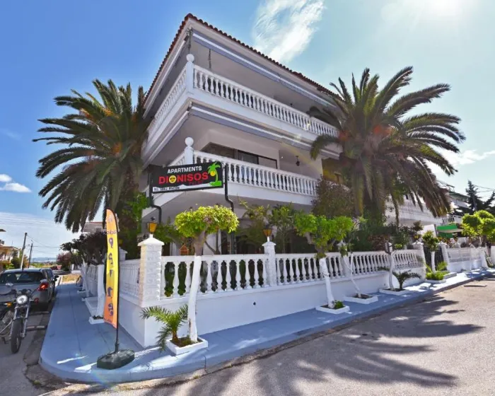 Dionisos Palms Apartments