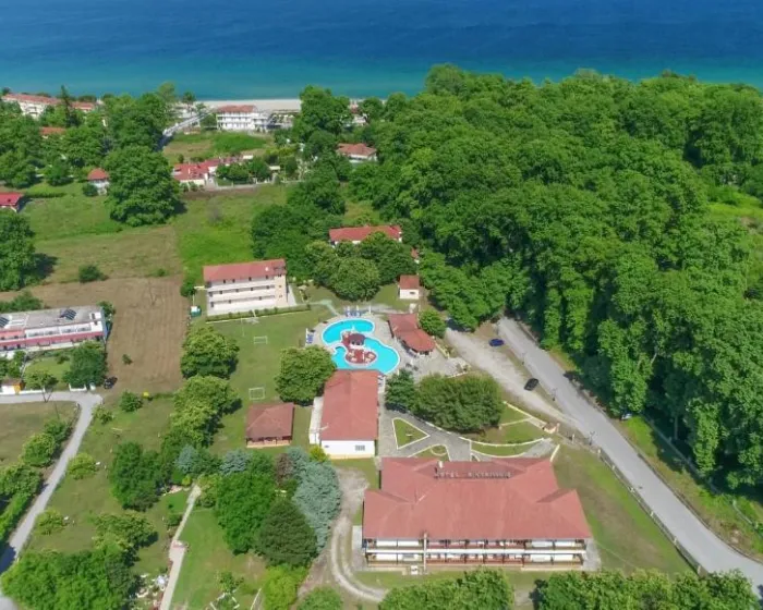 Sintrivanis Resort Beach