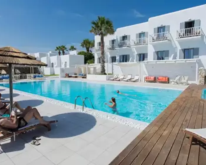 Paros Bay Parasporos