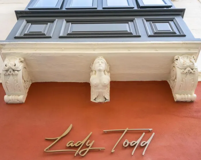 Lady Todd Malta