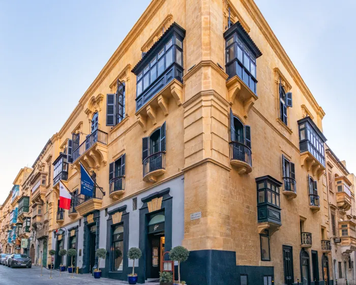 Rosselli - Ax Privilege