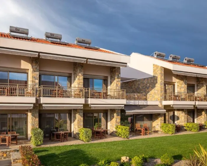 Royalty Suites Seaside Nikiti