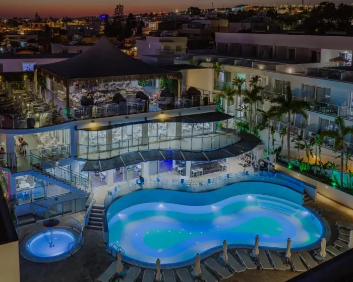 Tasia Maris Oasis Hotel