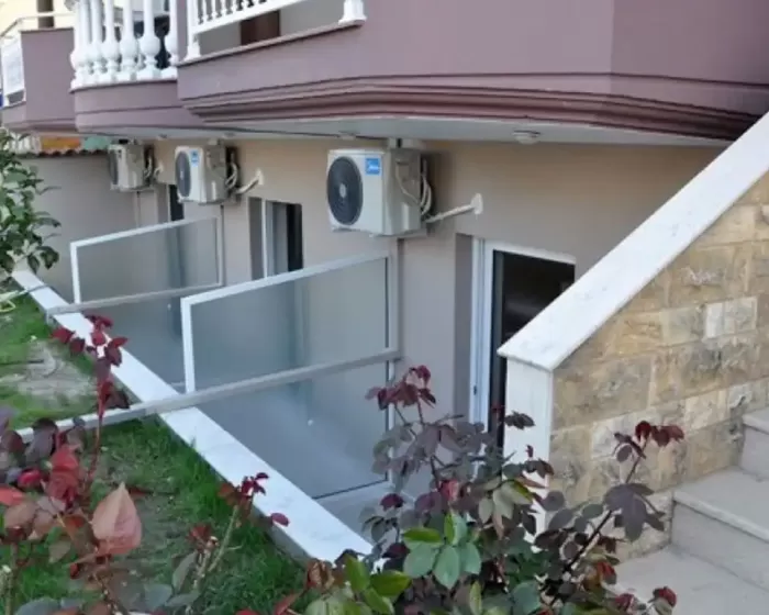 Vila 4 Season New Sarti