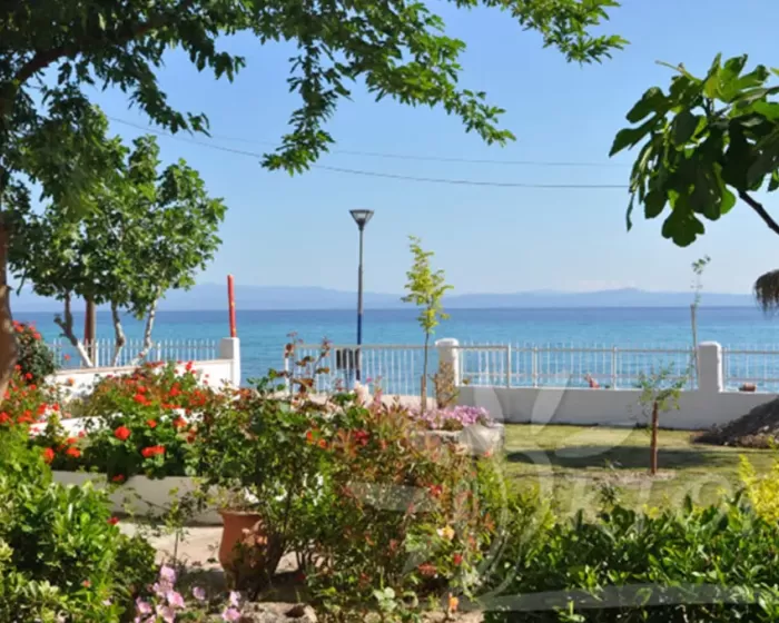 Vila Galini Garden Polihrono