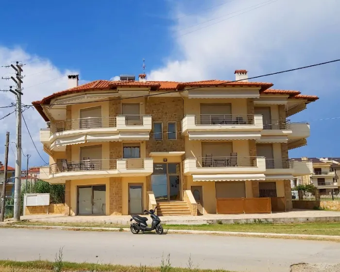 Vila Zozef and Mary Nea Flogita