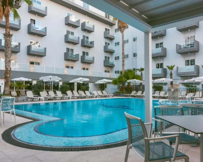 Bora Bora Ibiza Malta Resort