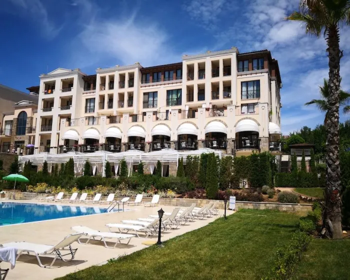 Paradise Gardens &amp; Dunes Hotel