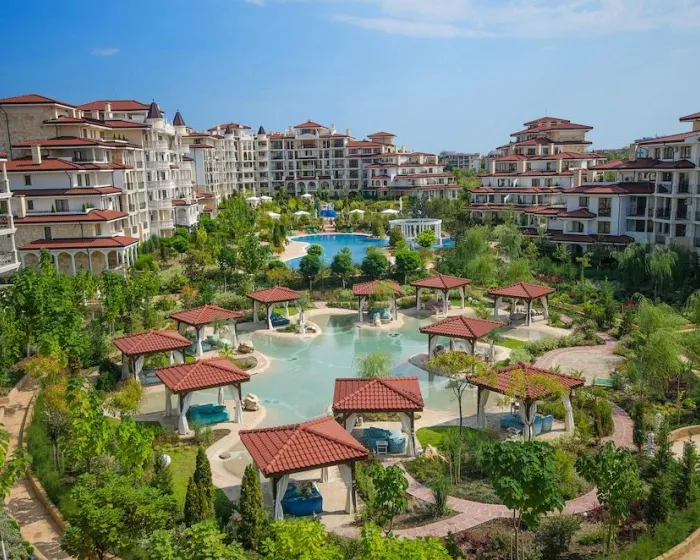 Apartments in Complex Poseidon