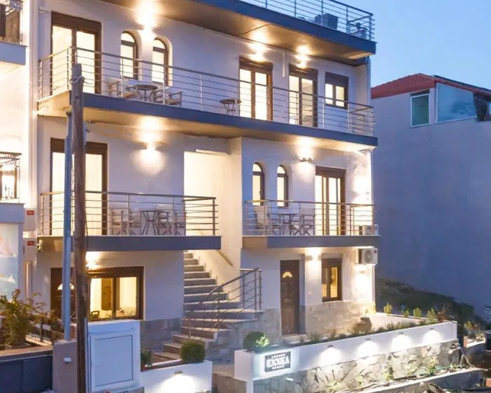 9 Ennea Luxury Rooms