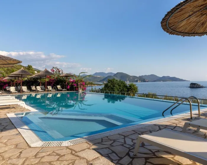 Costa Smeralda Sivota