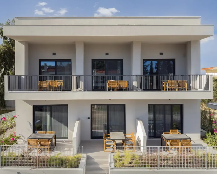 The 8 Suites