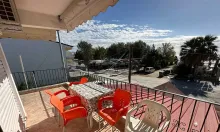 Vila Dina Nea Flogita 