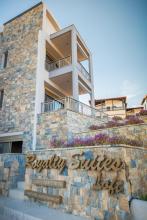 Royalty Suites Loft Halkidiki