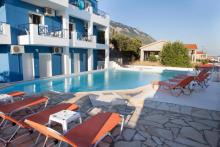 Casa De Blue Studios & Apartments Lourdata