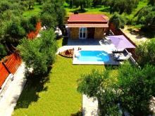 Salonikiou Beach Deluxe Apartments