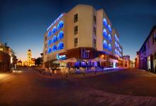 Hotel Livadhiotis City Larnaka