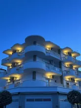 Sanja Exclusive Nei Pori