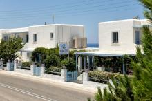 Stratos Apartments & Studios Paros