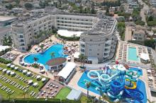 Sunrise Oasis Hotel & Waterpark Protaras