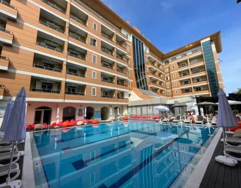 Amh Hotel Durres
