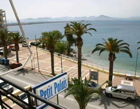 Hotel Petit Palais