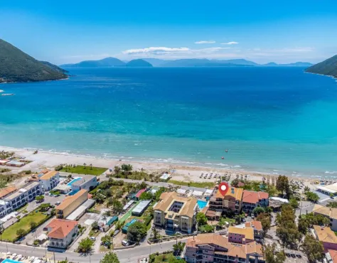 Hotel Grand Nefeli