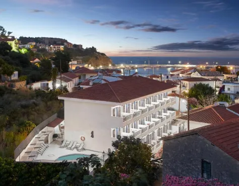 Hotel Atheras Ikaria