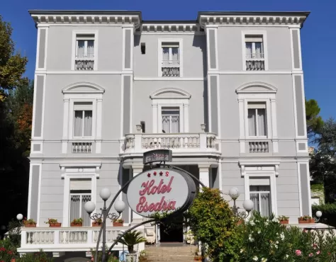 Hotel Esedra Rimini