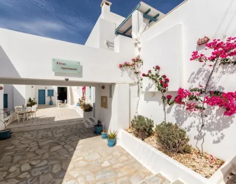 Fivos Apartments Paros