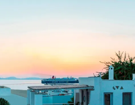 Castle Mansions Naxos