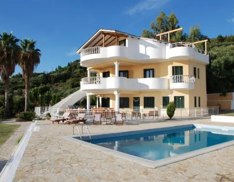 Villa Alex Preveza