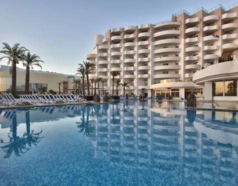 Db San Antonio Hotel + SPA