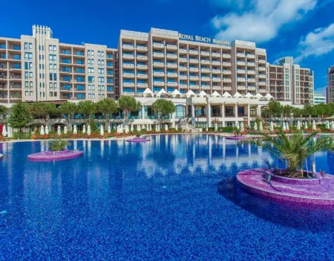 Barcelo Royal Beach