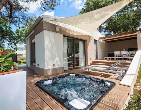 Bellevue Plava Laguna By Malia