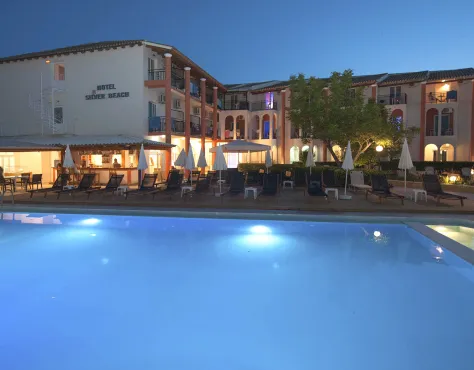 Silver Beach Hotel Roda