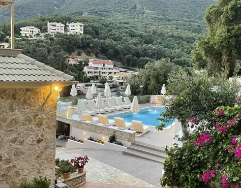 Gallery Suites Parga