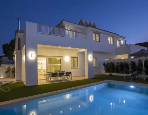 Lux Vila The Quad Lefkada