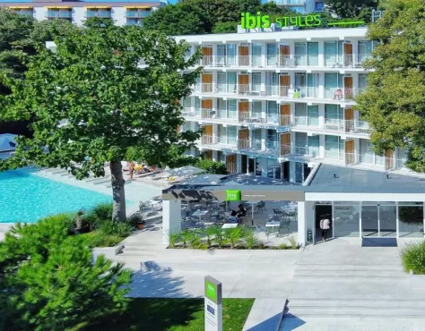 Ibis Styles Roomer Golden Sands