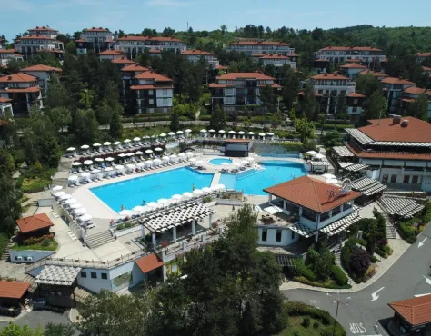 Santa Marina Holiday Village