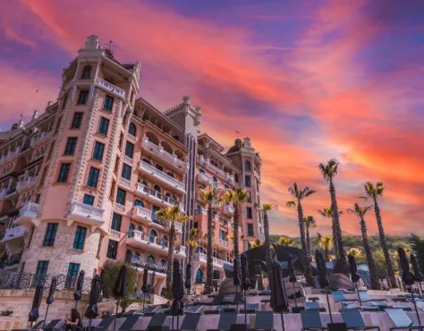 Royal Castle Design & SPA