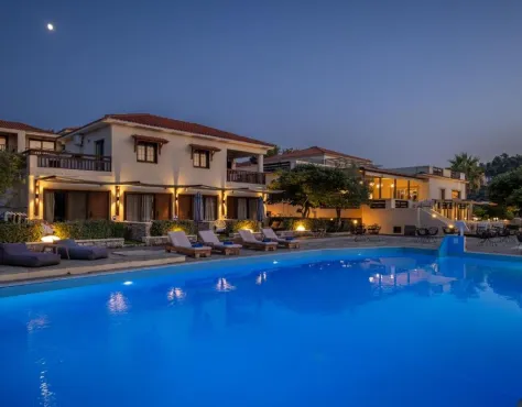 Skopelos Holidays Hotel