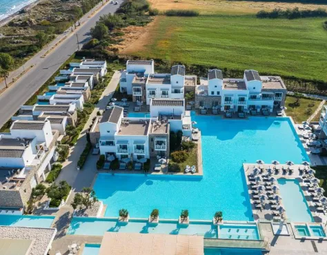 Diamond Deluxe Hotel Wellness & SPA 