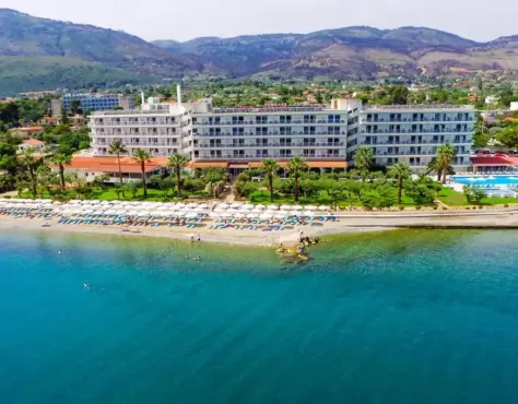 Calamos Beach Family Club