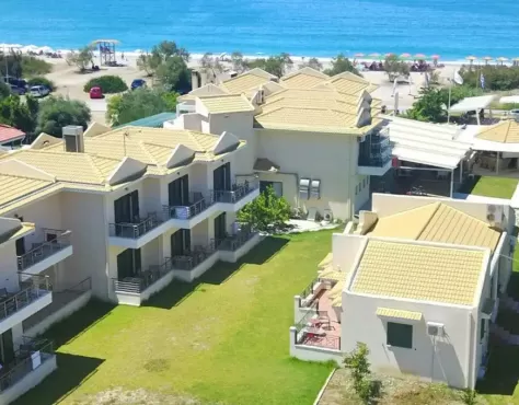 Hotel Coralli Perdika Karavostasi